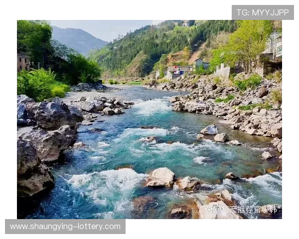 盛夏清凉秘境推荐：探索避暑胜地享受自然清爽时光