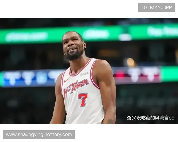 杜兰特赛后回应关键时刻表现并分析球队胜利原因